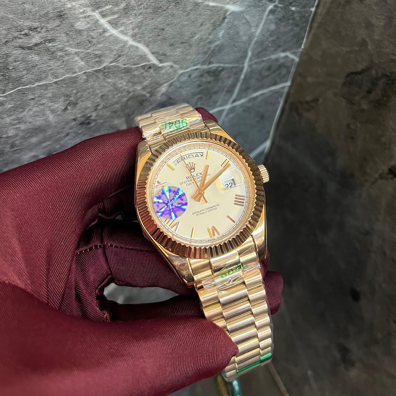 Rolex Day-Date Rose Gold Chain White Dial Roman Numerals