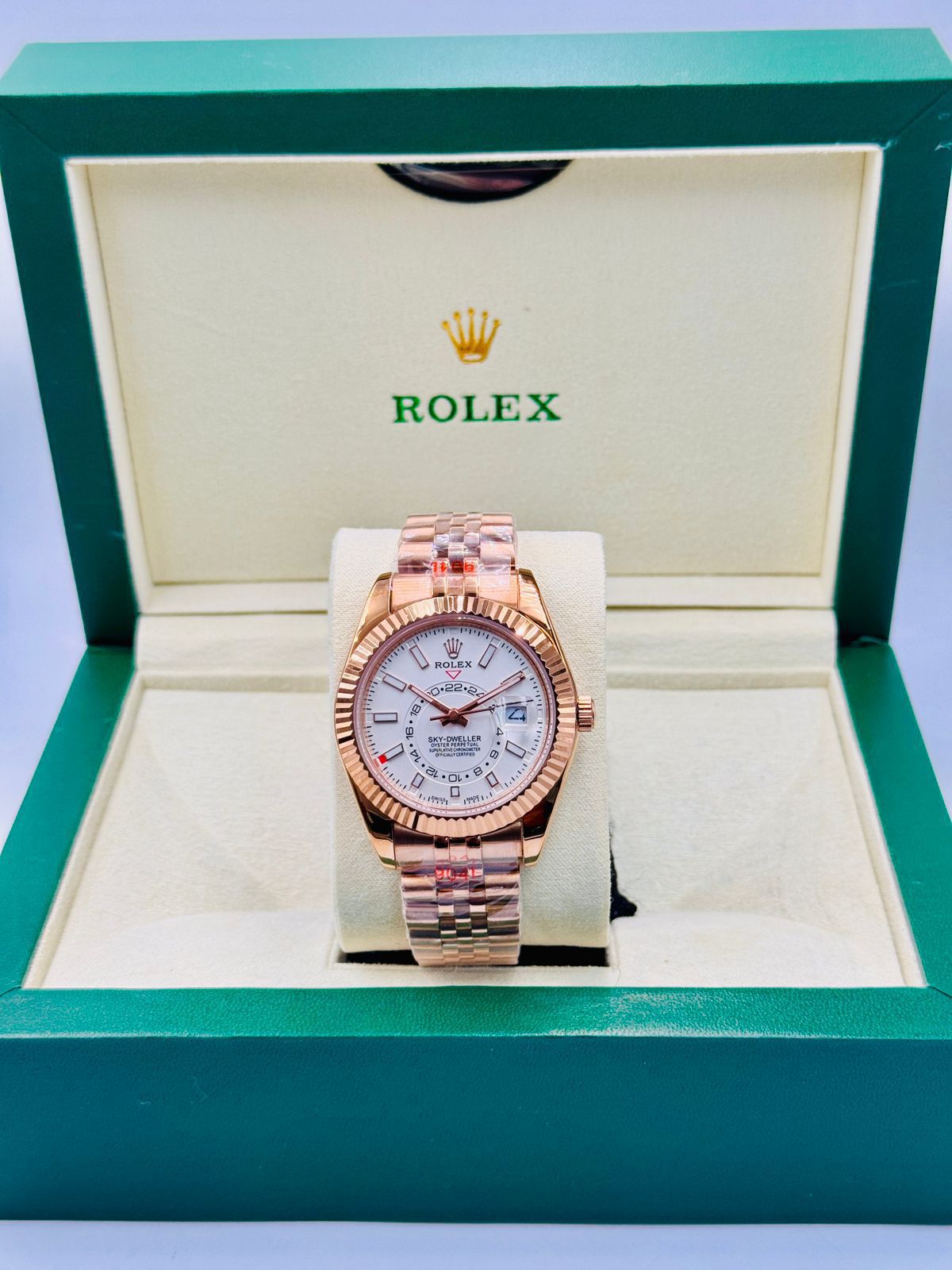 Sky-Dweller Rose gold case white dial