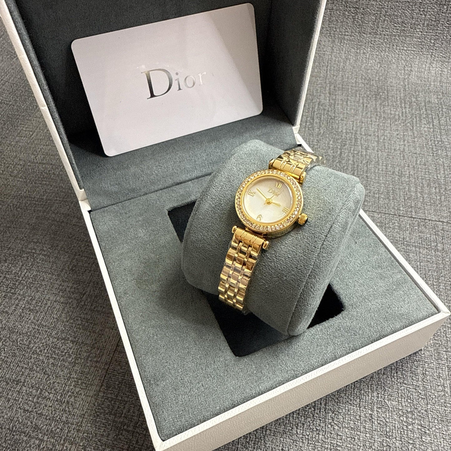 Girls Dior Chain Watch Design 2