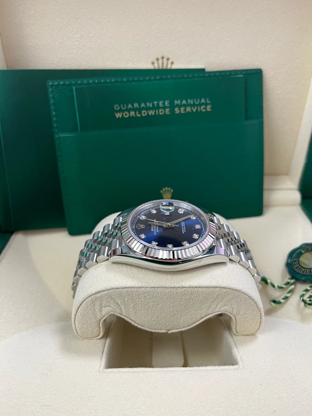 Datejust 41 Fluted Bezel Blue Diamond Dial