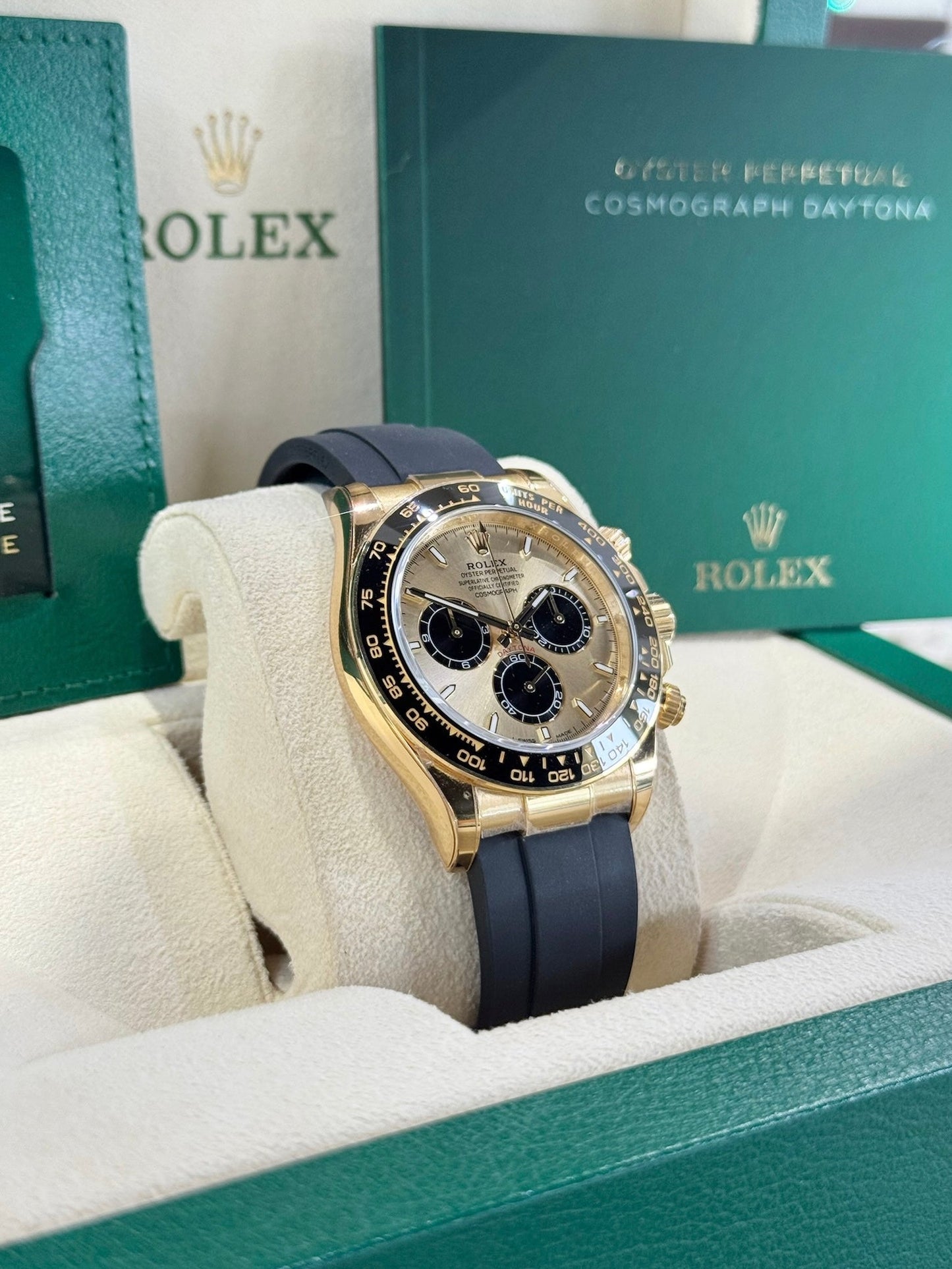 Rolex Daytona Yellow Dial Strap watch