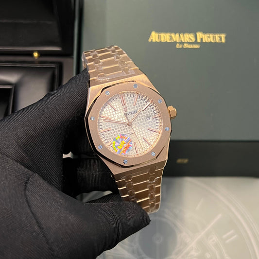 Audemars Piguet Golden Chain Black Dial