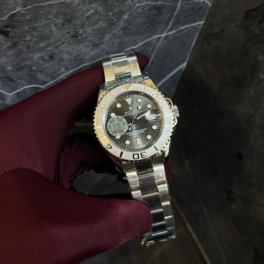 Oyster Perpetual Yacht-Master Light Black Dial