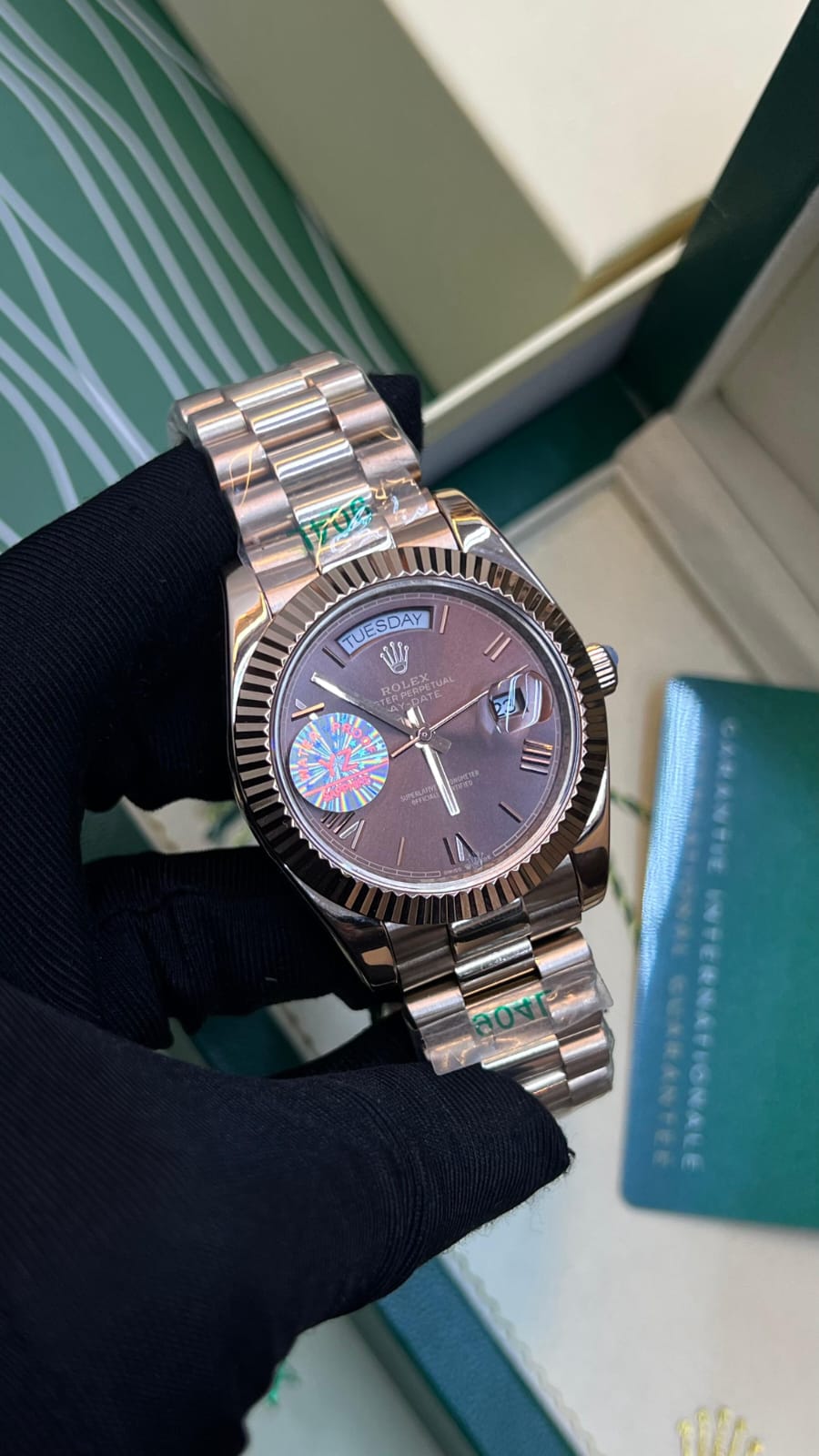 Day-Date chocolate dial.