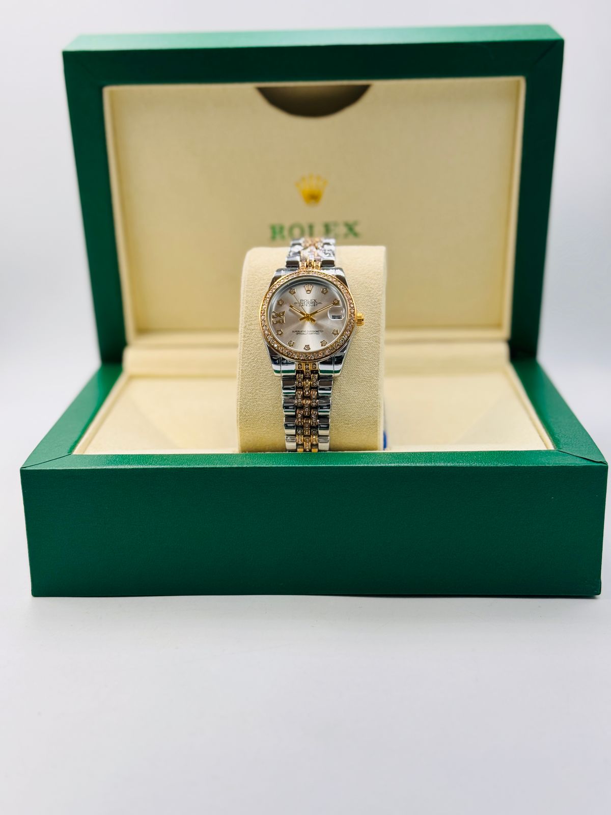 Girls Rolex DateJust Damiond Dial Watch Design 1