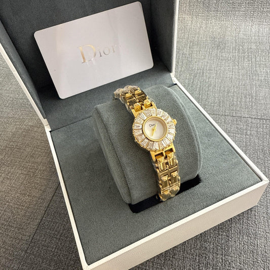 Girls Dior Chain  Watch Design 1.
